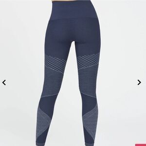 Spanx Look At Me Know Seamless Moto Leggings Indigo Sky Size Medium